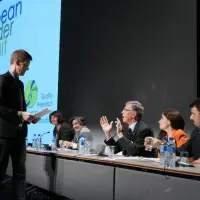 gs1 8284634694 o.jpg