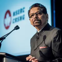 gs11 credit martin lipman 0073 37880463064 o.jpg