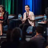 gs11 credit martin lipman 0042 26821072749 o.jpg