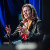 gs11 credit martin lipman 0197 37880487054 o.jpg