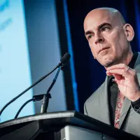 gs11 credit martin lipman 0151 37880492834 o.jpg