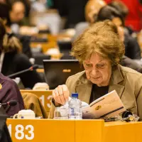 gs2 14633114333 o.jpg