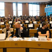 gs2 14426754510 o.jpg