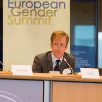 gs2 14590456506 o.jpg