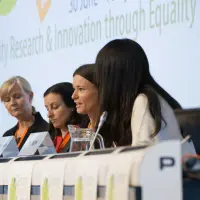 gs4 14588309846 o.jpg