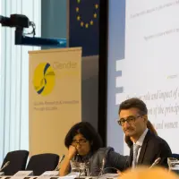 gs4 14425165129 o.jpg