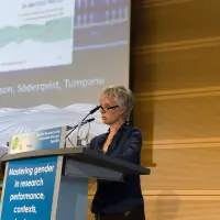 gs7 22697671487 385f26fe15 o.jpg